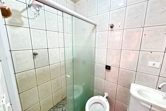 Banheiro de casa à venda com 1 quarto, 40m² em Vila Rosalia, Guarulhos