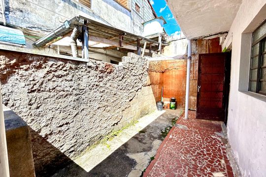 Quintal de casa à venda com 1 quarto, 40m² em Vila Rosalia, Guarulhos