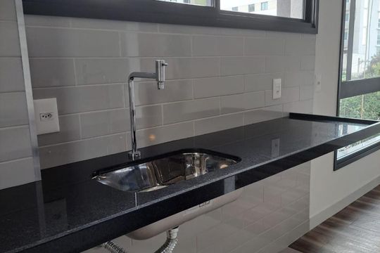 cozinha de apartamento para alugar com 1 quarto, 47m² em Santo Agostinho, Belo Horizonte
