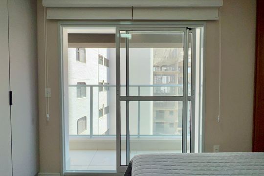Varanda de kitnet/studio à venda com 1 quarto, 26m² em Pinheiros, São Paulo