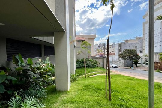 Fachada de apartamento para alugar com 2 quartos, 128m² em Santo Antônio, Belo Horizonte