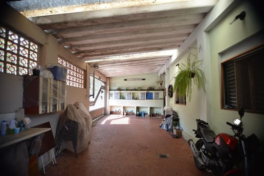 Garagem de casa à venda com 2 quartos, 350m² em Vila Guiomar, Santo André