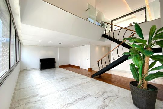 Apartamento à venda com 4 quartos, 274m² em Savassi, Belo Horizonte