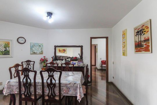 Sala de apartamento à venda com 3 quartos, 140m² em Jardim Avelino, São Paulo