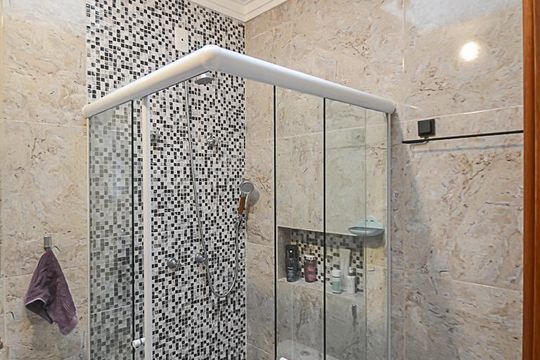 Banheiro de casa à venda com 3 quartos, 257m² em Parque Terra Nova Ii, São Bernardo do Campo