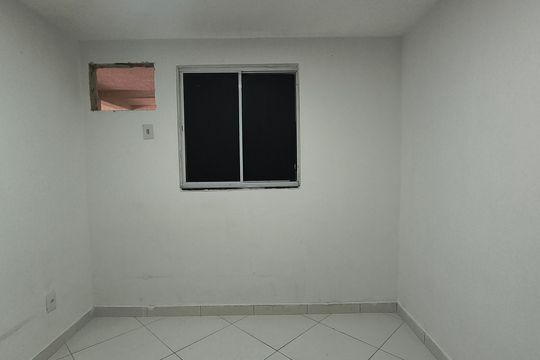 Quarto de kitnet/studio para alugar com 1 quarto, 35m² em Recreio dos Bandeirantes, Rio de Janeiro