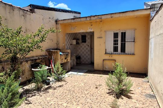 Quintal de casa à venda com 3 quartos, 157m² em Vila America, São Bernardo do Campo
