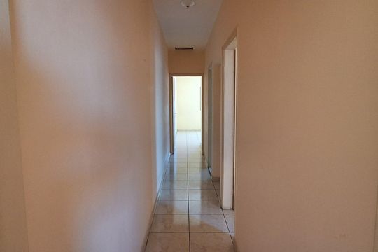 Corredor de casa à venda com 3 quartos, 157m² em Vila America, São Bernardo do Campo