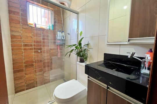 Casa à venda com 3 quartos, 180m² em Santos Dumont, São Leopoldo