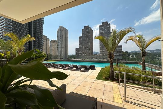Área comum - Piscina de apartamento à venda com 3 quartos, 228m² em Alphaville Empresarial, Barueri