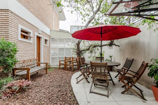 Quintal de casa de condomínio à venda com 4 quartos, 365m² em Campo Belo, São Paulo