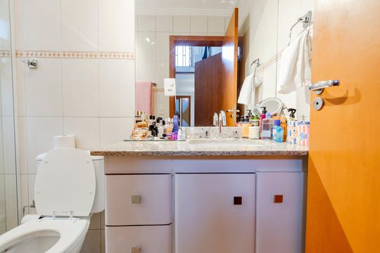Banheiro da Suíte 3 de casa de condomínio à venda com 4 quartos, 365m² em Campo Belo, São Paulo