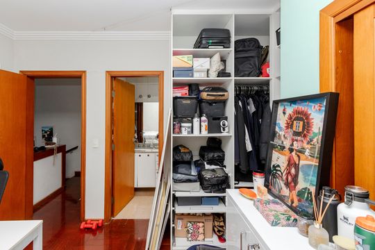 Suíte 2 de casa de condomínio à venda com 4 quartos, 365m² em Campo Belo, São Paulo