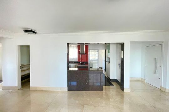 Cozinha de apartamento à venda com 3 quartos, 113m² em Jardim Zaira, Guarulhos