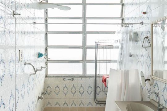 Banheiro Suíte de apartamento à venda com 1 quarto, 42m² em Tijuca, Rio de Janeiro