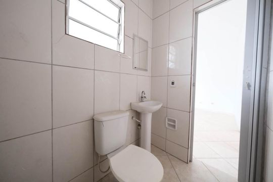 Banheiro de apartamento para alugar com 2 quartos, 70m² em Vila Guilhermina, São Paulo