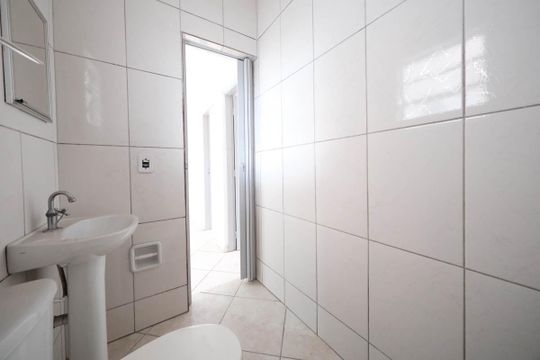 Banheiro de apartamento para alugar com 2 quartos, 70m² em Vila Guilhermina, São Paulo