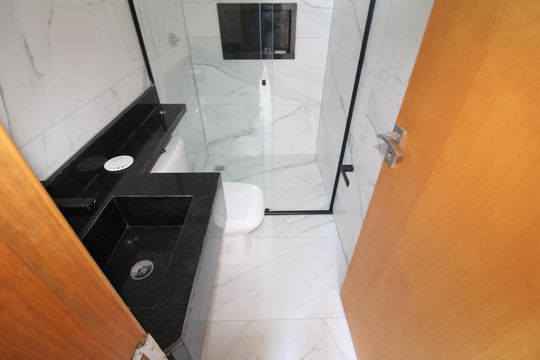 Banheiro de apartamento à venda com 2 quartos, 49m² em Tucuruvi, São Paulo