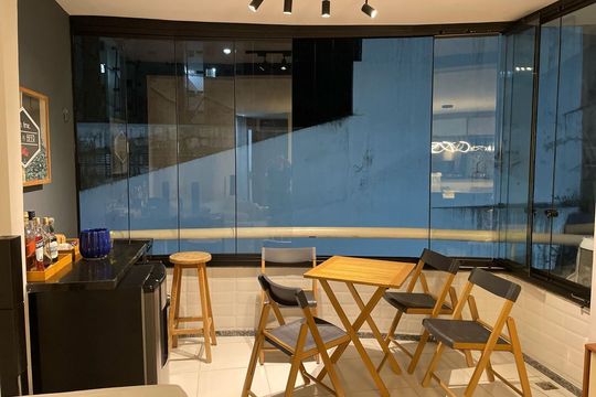 Apartamento para alugar com 1 quarto, 58m² em Itaigara, Salvador