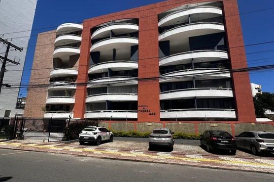 Apartamento para alugar com 1 quarto, 58m² em Itaigara, Salvador