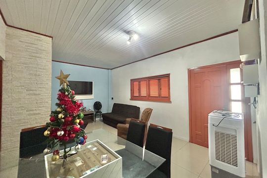 Sala de casa à venda com 3 quartos, 113m² em Canudos, Novo Hamburgo