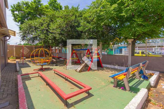 Apartamento à venda com 2 quartos, 42m² em Estância Velha, Canoas