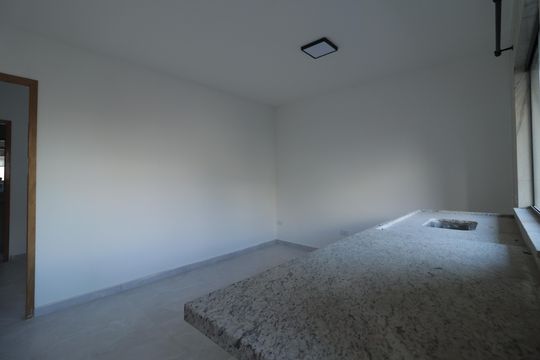 Sala/Cozinha de apartamento para alugar com 1 quarto, 27m² em Bosque da Saúde, São Paulo