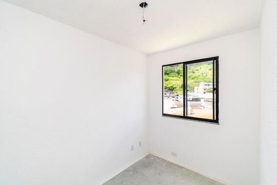 Quarto 2 de apartamento à venda com 2 quartos, 42m² em Vila Kosmos, Rio de Janeiro