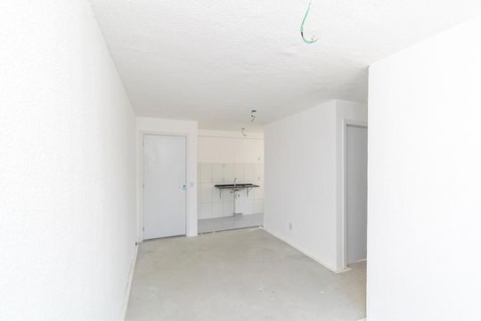 Sala de apartamento à venda com 2 quartos, 42m² em Vila Kosmos, Rio de Janeiro