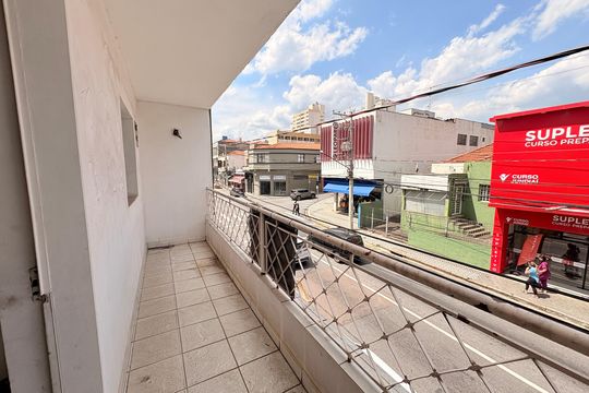 Quarto 1 - Sacada de casa para alugar com 4 quartos, 310m² em Centro, Jundiaí