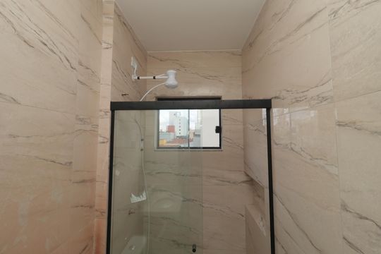 Banheiro de apartamento para alugar com 1 quarto, 32m² em Bosque da Saúde, São Paulo