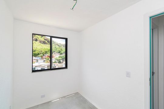 Quarto 1 de apartamento para alugar com 2 quartos, 42m² em Vila Kosmos, Rio de Janeiro