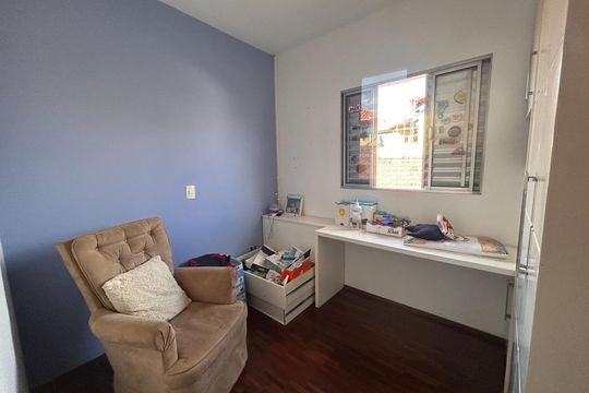 Quarto 1 de casa à venda com 3 quartos, 114m² em Parque Vitoria, São Paulo