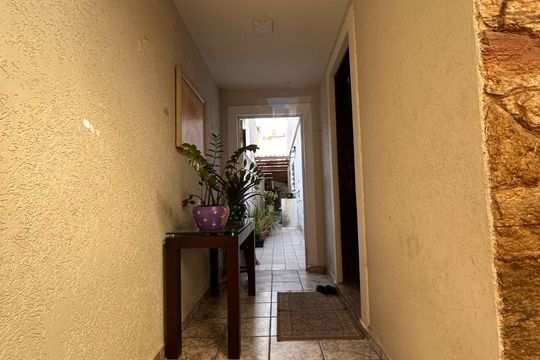 Área externa de casa à venda com 3 quartos, 114m² em Parque Vitoria, São Paulo