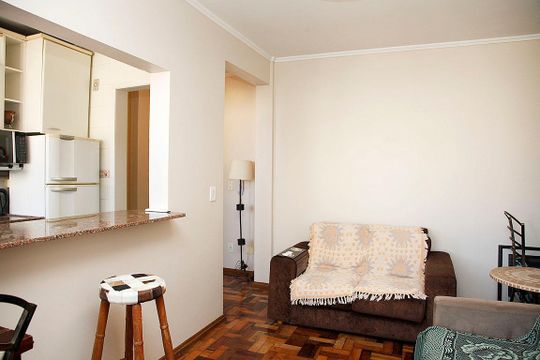 Sala de apartamento à venda com 1 quarto, 50m² em Cidade Baixa, Porto Alegre