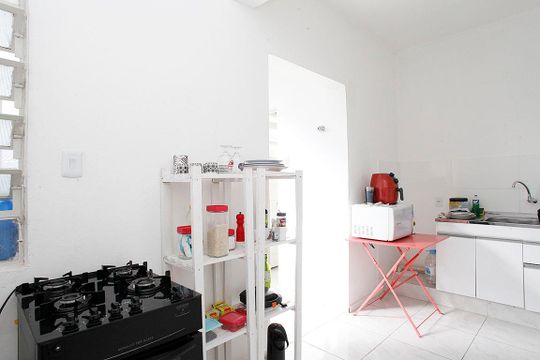 Cozinha + Área de Serviço de apartamento para alugar com 2 quartos, 84m² em Santana, Porto Alegre