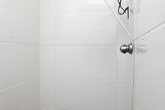 Banheiro 1 de apartamento para alugar com 2 quartos, 84m² em Santana, Porto Alegre