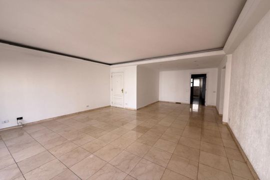 Apartamento para alugar com 4 quartos, 180m² em Moema, São Paulo