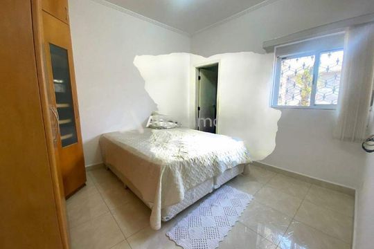 Casa à venda com 3 quartos, 370m² em Vila Oratorio, São Paulo