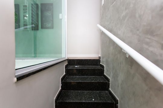 Escada  de casa à venda com 3 quartos, 75m² em Vila Progresso (zona Leste), São Paulo