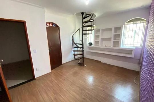Casa para alugar com 4 quartos, 170m² em Barreiro, Belo Horizonte