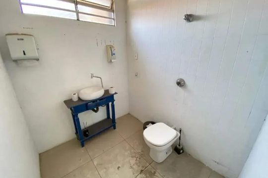 Casa para alugar com 4 quartos, 170m² em Barreiro, Belo Horizonte