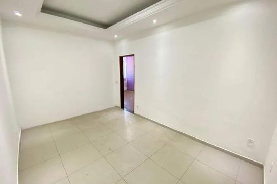 Casa para alugar com 4 quartos, 170m² em Barreiro, Belo Horizonte