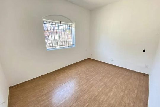 Casa para alugar com 4 quartos, 170m² em Barreiro, Belo Horizonte