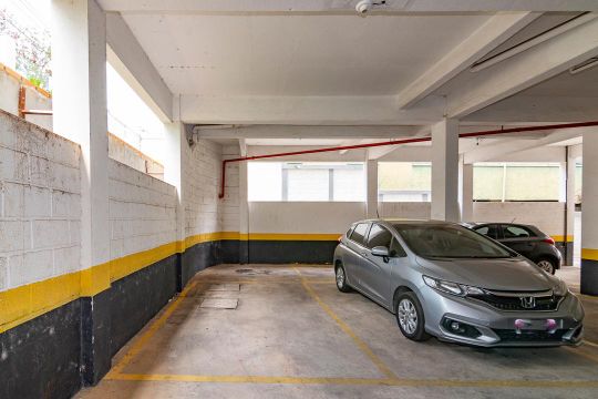 Garagem de apartamento para alugar com 3 quartos, 103m² em Parque Sao Jose, Belo Horizonte