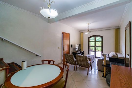Casa para alugar com 3 quartos, 125m² em Jardim Paris, São Paulo