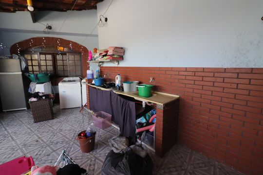 Área de Serviço de casa à venda com 5 quartos, 300m² em Novo Osasco, Osasco