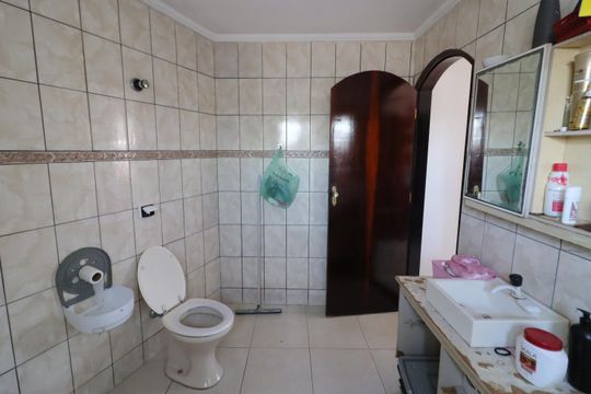 Banheiro da Suíte 1 de casa à venda com 5 quartos, 300m² em Novo Osasco, Osasco
