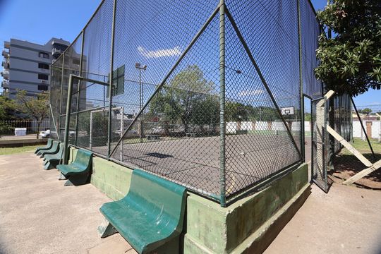 Quadra Esportiva de apartamento para alugar com 2 quartos, 52m² em Centro, Canoas