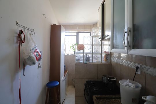 Cozinha e Área de Serviço de apartamento para alugar com 2 quartos, 52m² em Centro, Canoas